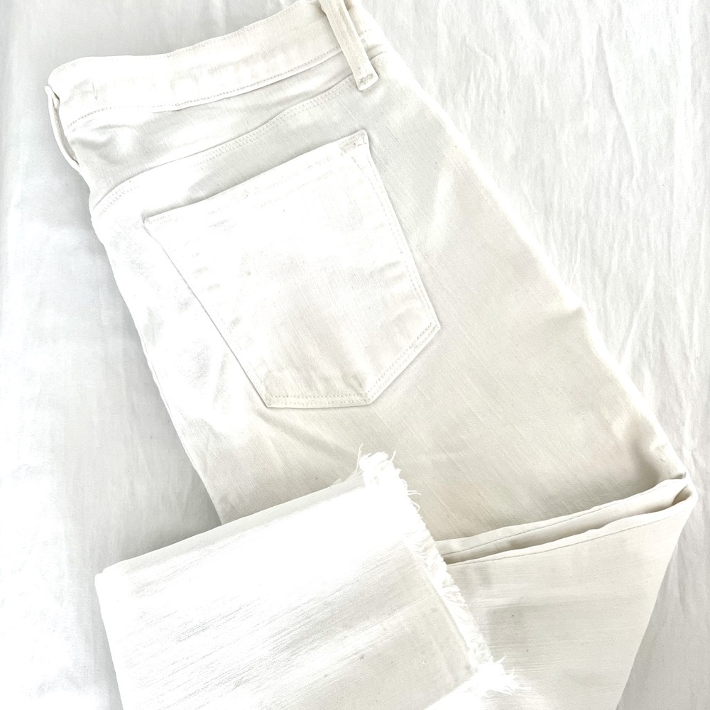 J BRAND white crop jeans ❤️ - Picture 5 of 9